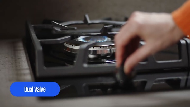 Dual valve flame control for instant adjustment